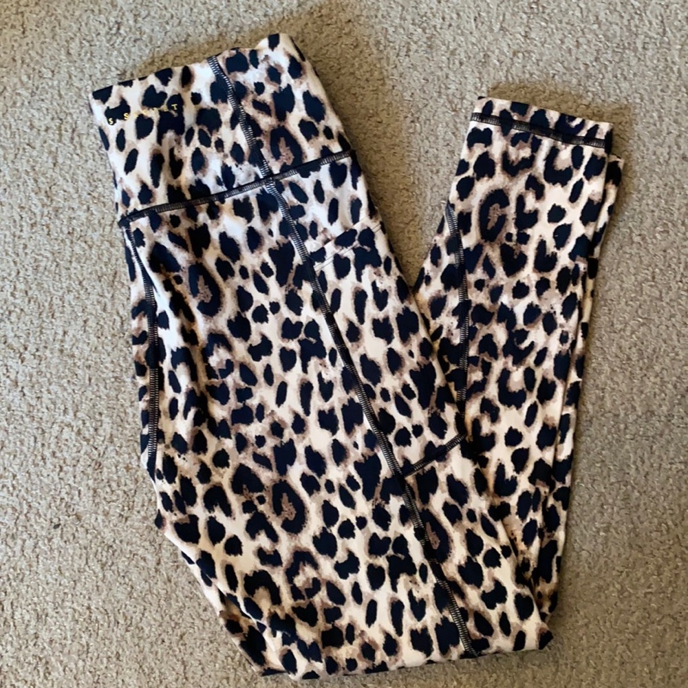 Victoria Secret leopard print leggings